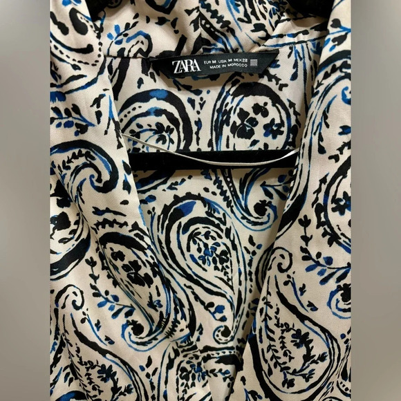 2/$20 - Zara Paisley Wrap Blouse - Size M - Picture 4 of 9